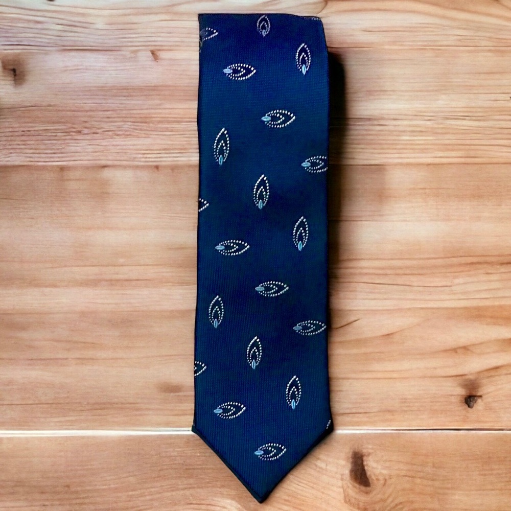 Savile Row London  By Nordstrom Navy 55% Silk Tie NWT